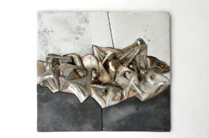 festa - vincenzo curcio 2020 - cm 45 x 40 - pannello ceramico, cottura raku